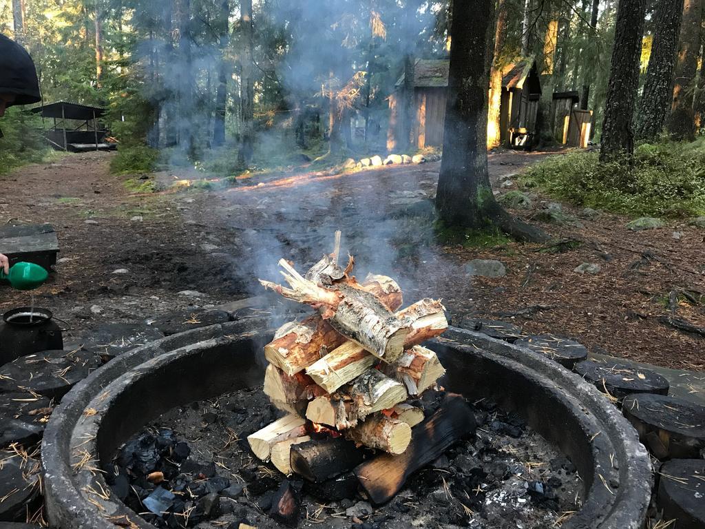 Stf Kolarbyn Eco-Lodge Skinnskatteberg Екстериор снимка
